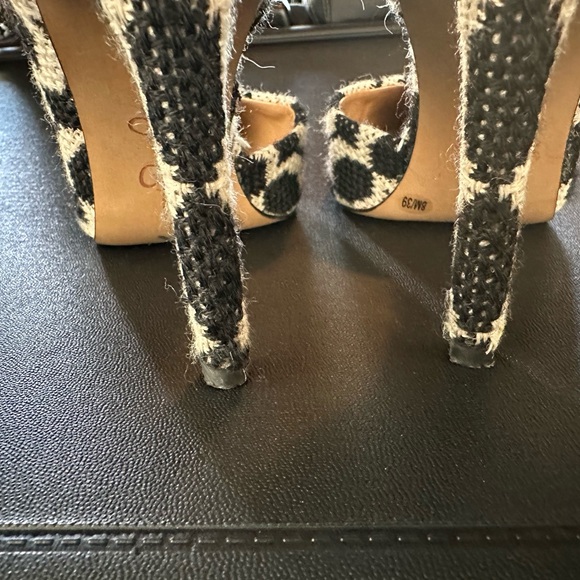 High heels - Picture 3 of 3